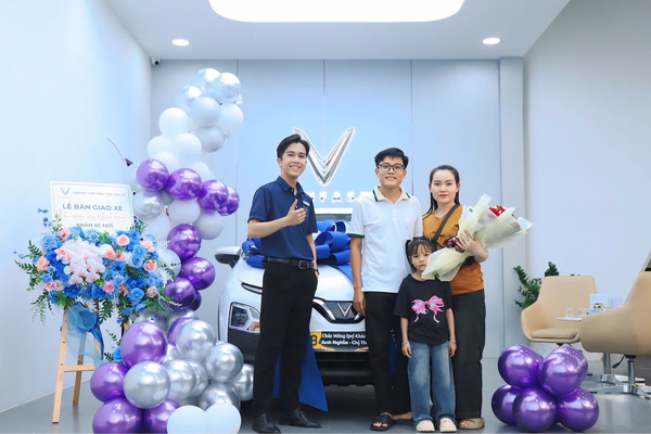 Lễ Giao Xe 