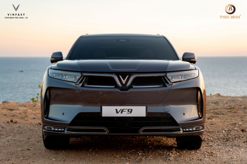 VinFast VF9 Đẳng cấp và tiện lợi khi sử dụng hệ thống trạm sạc V-GREEN tại Trà Vinh