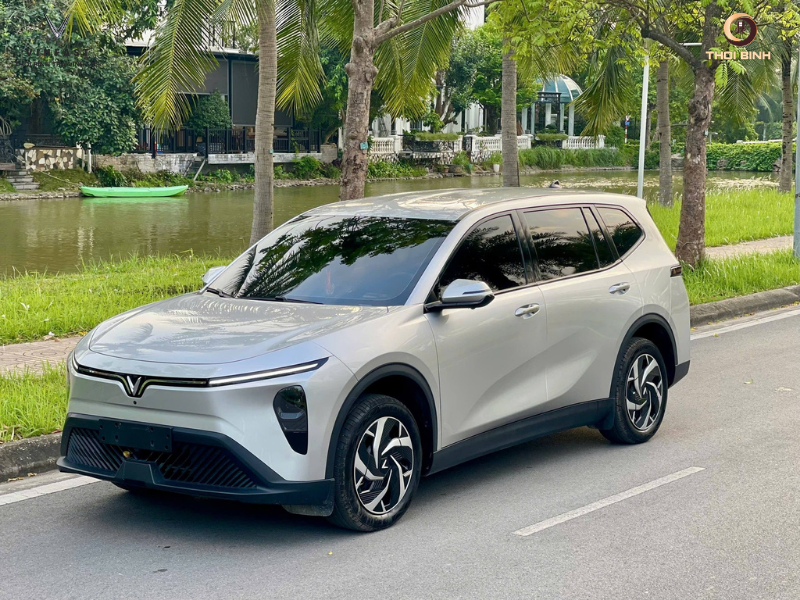 Giá Lăn Bánh Limo Green Ưu Đãi 2% Giá Bán Nhân Ngày Quốc Tế Thiếu Nhi
